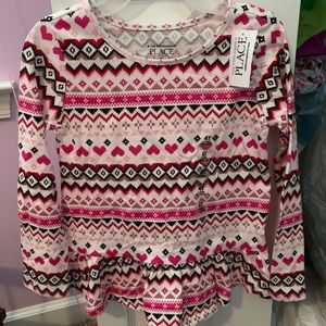 Girls ruffled long sleeve shirt Size 4T. NWT